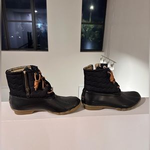 Sperry women’s saltwater duck boots